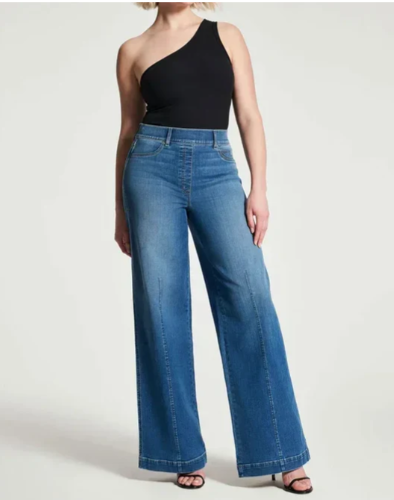 Jeans mit weitem bein vorne