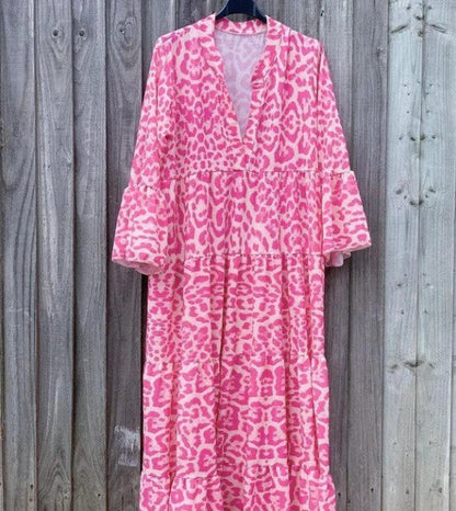 Evelyn – rosafarbenes kleid mit leopardenmuster