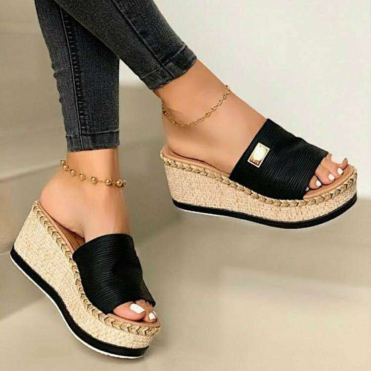 Lina - braune sandal wedges