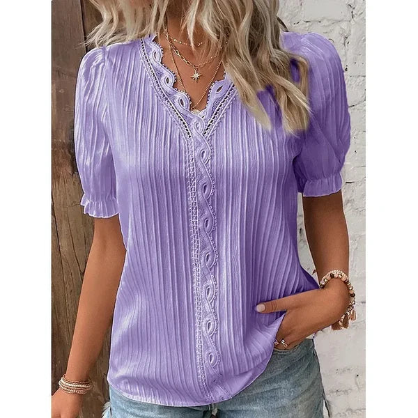 Emma – elegante bluse mit v-ausschnitt und spitze